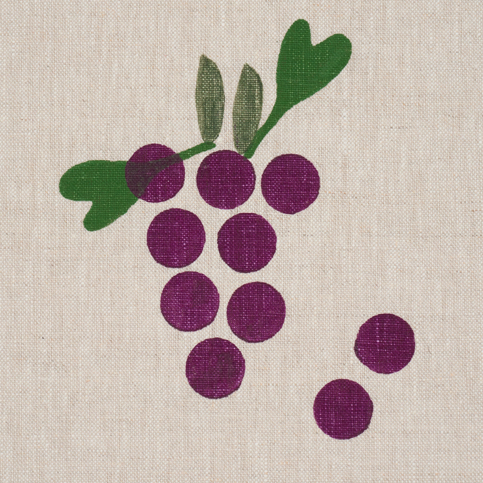 Grapes - Purple on Natural